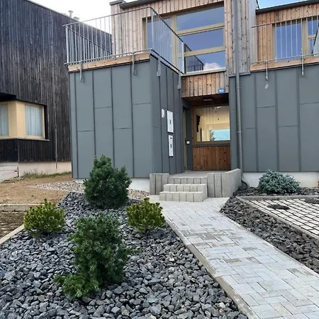 Max بيت للعطل *