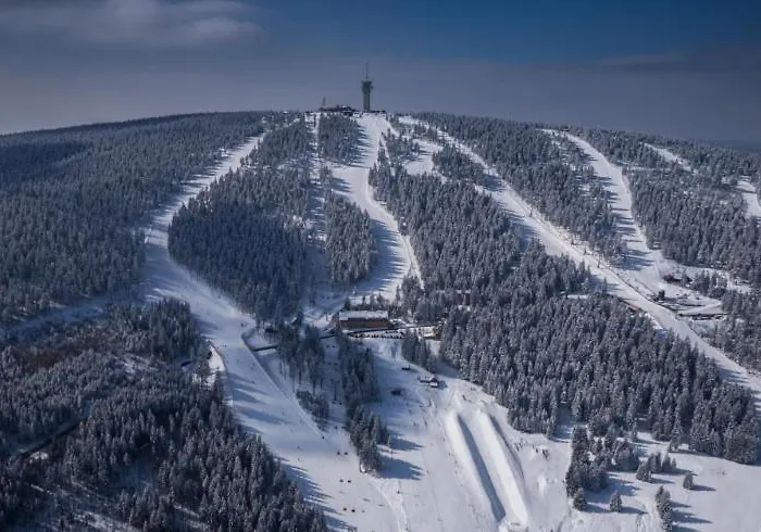 Semesterbostad Max *