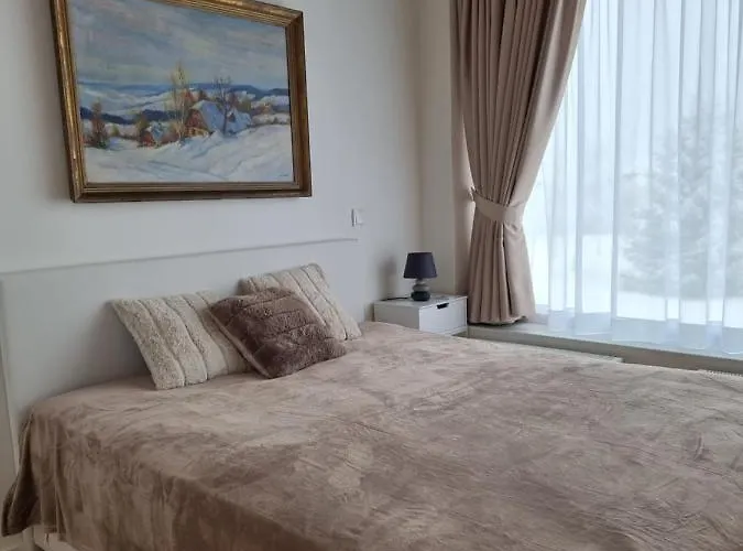 Semesterbostad Max *